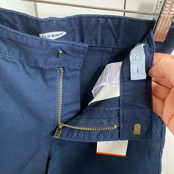 7y Navy Blue Chino Shorts NWT - Picture 3 of 5